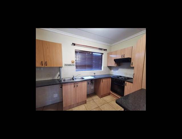 2 BEDROOM HOUSE FOR SALE IN MEYERSIG LIFESTYLE ESTATE
